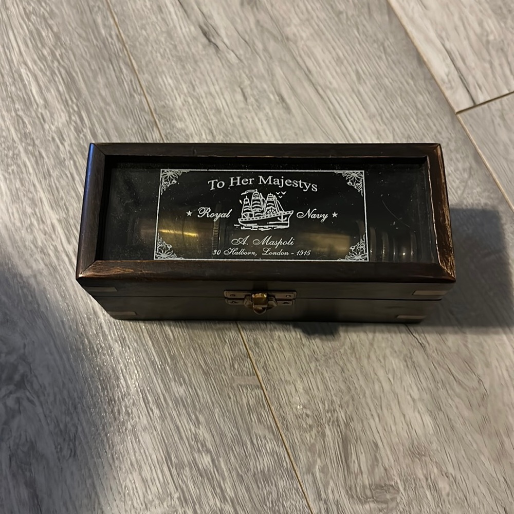 Display telescope